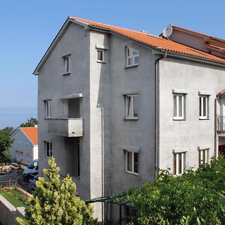 Apartments And Rooms With Parking Space Njivice, Krk - 5458 エクステリア 写真