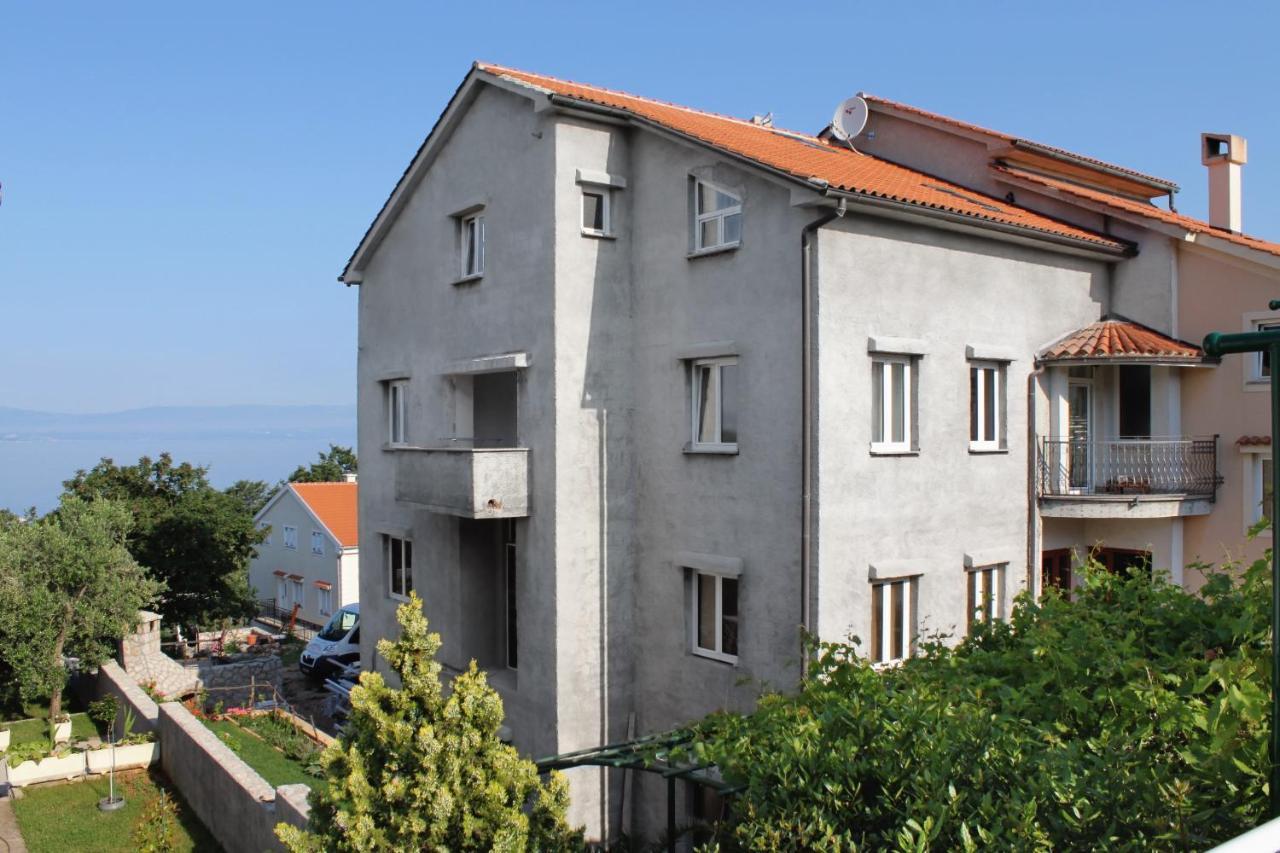 Apartments And Rooms With Parking Space Njivice, Krk - 5458 エクステリア 写真